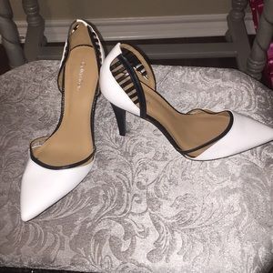 Brand new Calvin Klein heels